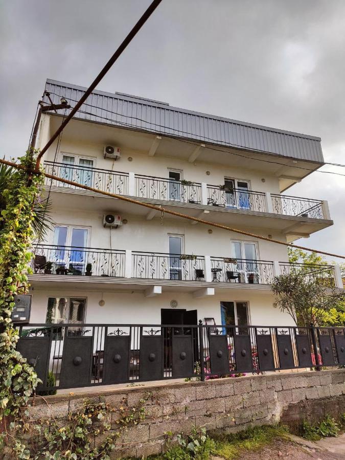 Guest House Junona Makhinjauri Exterior foto