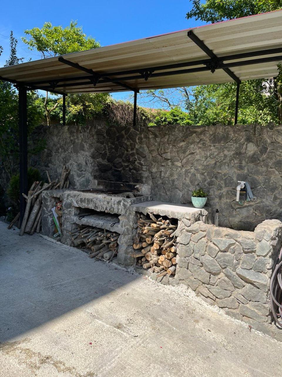 Guest House Junona Makhinjauri Exterior foto